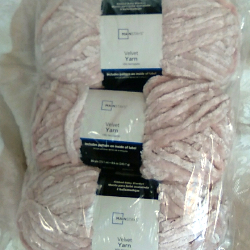 Yarn, Velvet